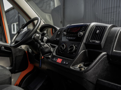 Fiat Ducato 2.3 Open laadbak met oprijplaat | 131PK | Euro 6 foto 2