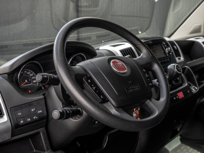 Fiat Ducato 2,3 140PK | Bakwagen met laadklep | 3-Zits | LED | Cruise | Airco foto 10