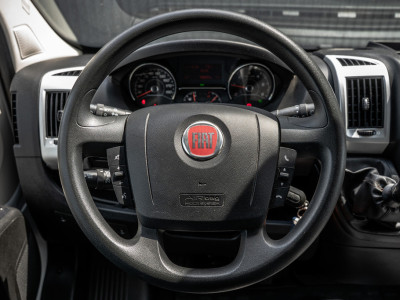 Fiat Ducato 2,3 140PK | Bakwagen met laadklep | 3-Zits | LED | Cruise | Airco foto 13