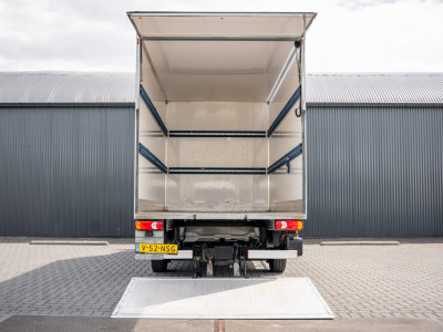 Fiat Ducato 2,3 140PK | Bakwagen met laadklep | 3-Zits | LED | Cruise | Airco foto 8
