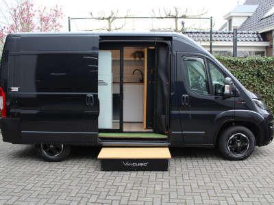 Fiat Ducato 30 2.3 MultiJet 120PK Euro6 L2H2 Buscamper - VanCubic Premium - Nieuwe camper inrichting!