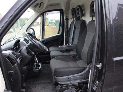Fiat Ducato 30 2.3 MultiJet 120PK Euro6 L2H2 Buscamper - VanCubic Premium - Nieuwe camper inrichting! 11