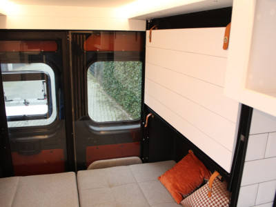 Fiat Ducato 30 2.3 MultiJet 120PK Euro6 L2H2 Buscamper - VanCubic Premium - Nieuwe camper inrichting! 18