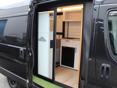 Fiat Ducato 30 2.3 MultiJet 120PK Euro6 L2H2 Buscamper - VanCubic Premium - Nieuwe camper inrichting! 19