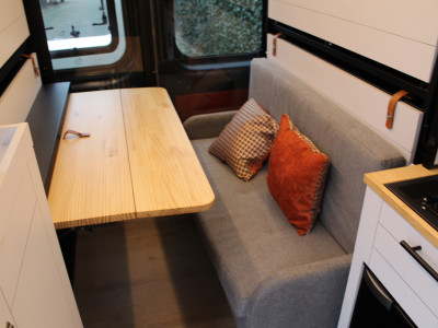Fiat Ducato 30 2.3 MultiJet 120PK Euro6 L2H2 Buscamper - VanCubic Premium - Nieuwe camper inrichting! 20