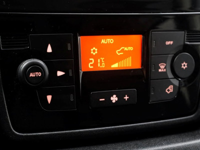 Fiat Ducato 30 2.3 MultiJet L2H2 120pk D.C. Airco/Navi/Camera 06-2020 foto 17