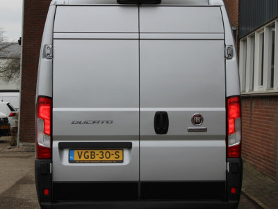 Fiat Ducato 30 2.3 MultiJet L2H2 / Trekhaak / Camera / Navi / 3 zits foto 11