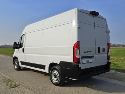 Fiat Ducato 35 2.2 MultiJet L2H2 - 140 Pk - Euro 6 - Groot Scherm - Navi - ParkeerCamera - Airco - Cruise Control foto 3