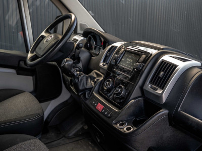 Fiat Ducato Al-Ko | 6-meter | 3-Zits | Camera | Cruise | Navi | Airco foto 2