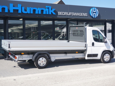Fiat Ducato Maxi 35 180PK Open Laadbak L4 BPM VRIJ!! Apple CP/ Android A, Airco, Cruise, trekhaak!! NR. TX01* foto 4