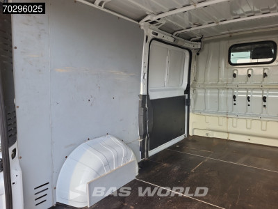 Fiat Ducato 136PK Dubbele Schuifdeur L2H1 Trekhaak Airco Camera Imperiaal L2 Laag Dak Airco Trekhaak foto 9