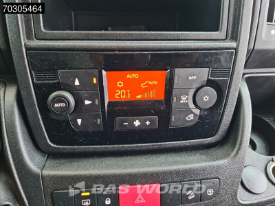Fiat Ducato 150pk Koelwagen Zijdeur Carrier Xarios 350 230v-stekker Achterdeuren Airco Euro6 Bakwagen Gekoeld Kühl Kühler Kühlwagen Kühlkoffer Airco foto 15