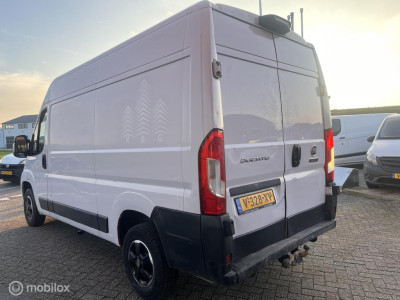 Fiat Ducato bestel 30 2.3 MultiJet L2H2 foto 3