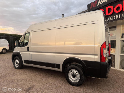 Fiat Ducato bestel 35H 2.3 118 KW L2H2 Heavy Duty Automaat foto 6