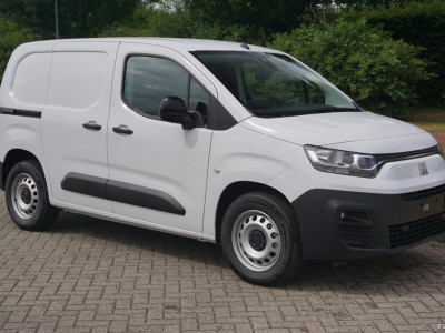 Fiat E-Doblò L1 50 kWh Plus BPM VRIJ Climate, Navi, Camera, Betimmering, 2x Schuifdeur!! NR. B494* foto 6