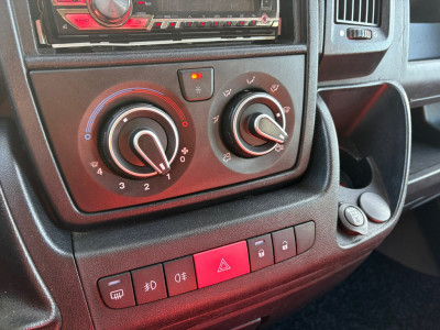 Fiat FIAT DUCATO |Kipper|kieper|CNG|NAP|airco|5 zitplaatsen|bluetooth|parkeersensoren achter|elektrisch pakket foto 19