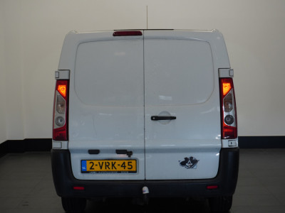 Fiat Scudo 1.6 MultiJet L2H1 - Dubbel cabine - Camera - Trekhaak - € 2950.- Marge foto 6