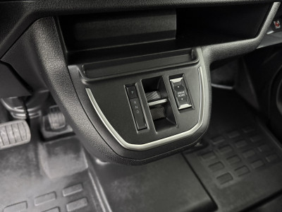 Fiat Scudo Lang 75KWh | Elektrisch | Multimedia | Camera | 3-Zits foto 18