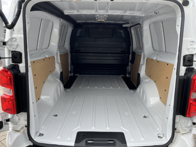Fiat e-Scudo L3H1 75 kWh 18