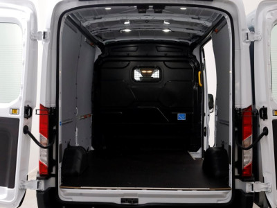 Ford E-Transit 350 L2H2 68 kWh 269pk Trend 100% Elektrisch LED/ACC/Snellader 115kW SOH 98,1% 04-2024 foto 5