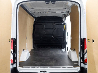 Ford E-Transit 350 L2H2 68 kWh Trend WLTP Range 317km 100% Elektrisch SOH 96,1% 11-2023 foto 6