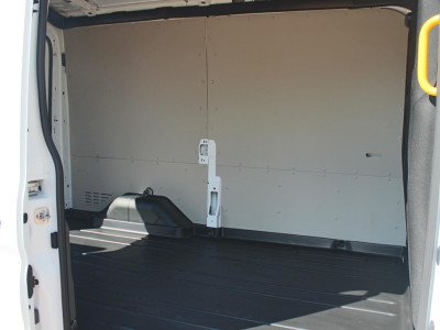 Ford E-Transit 350 L2H2 Trend 68 kWh Pro Power on board, Navigatie, Adaptieve Cruise, 360 camera 16