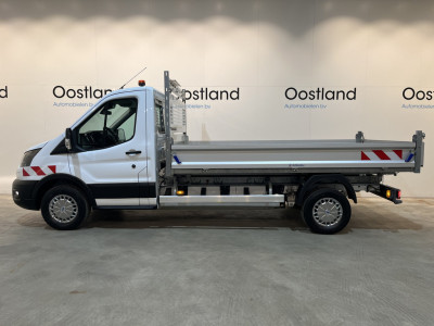 Ford E-Transit 350 L3H1 Trend 68 kWh RWD Kipper / Tipper / 100% Elektrisch / Airco / Cruise Control / Camera / CarPlay / Navigatie / 3-Zits / 1.450 KM !! RIJKLAAR !! foto 2