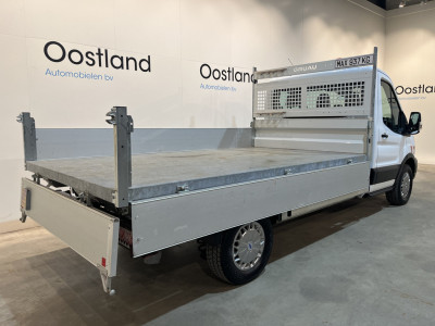 Ford E-Transit 350 L3H1 Trend 68 kWh RWD Kipper / Tipper / 100% Elektrisch / Airco / Cruise Control / Camera / CarPlay / Navigatie / 3-Zits / 1.450 KM !! RIJKLAAR !! foto 4