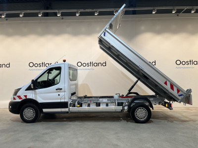 Ford E-Transit 350 L3H1 Trend 68 kWh RWD Kipper / Tipper / 100% Elektrisch / Airco / Cruise Control / Camera / CarPlay / Navigatie / 3-Zits / 1.450 KM !! RIJKLAAR !! foto 6