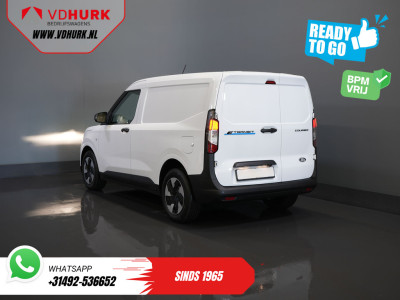 Ford E-Transit Courier 44 kWh 293km WLTP/ Snellader/ Stoelverw./ Stuurverw./ Carplay/ Camera/ PDC/ Climate foto 2
