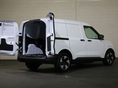 Ford E-Transit Courier 44 kWh Limited Winterpakket 10