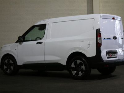 Ford E-Transit Courier 44 kWh Limited Winterpakket 7