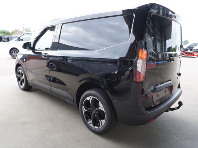 Ford E-Transit Courier Limited 44 kWh 136PK Automaat nr. V009 | Airco | Cruise | Apple CP-Android | Trekhaak foto 7
