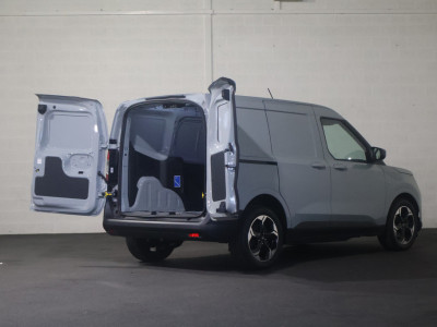 Ford E-Transit Courier Limited 44 kWh Navigatie Airco foto 11