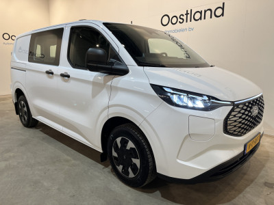 Ford E-Transit Cust. 320 L1H1 Trend 65 kWh / 100% Elektrisch !! / Airco / Cruise Control / CarPlay / Camera / LED / 9.650 KM !! foto 20
