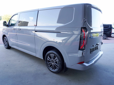 Ford E-Transit Cust. 320 L2H1 Limited 71 kWh 160KW/180PK Dubbelcab. Automaat nr. V086 | Airco | Adap.Cruise | Navi | 360 Camera | Schuifdeur L+R foto 7