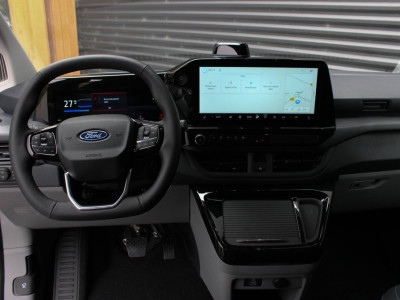 Ford E-Transit Cust. 320 L2H1 Sport 71 kWh DC DUBBEL CABINE / JB-EDITON / CAMERA / 370KM RANGE / APPLE CARPLAY DRIVERS-PACK /FULL 20