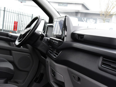 Ford E-Transit Cust. 340 L2H1 Limited 65 kWh PB Edition Virtual, Adaptieve Cruise, Camera, Carplay, Stoelverwarming, LED, 218pk, NAVI, Uniek! 19