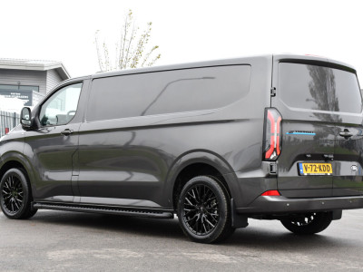 Ford E-Transit Cust. 340 L2H1 Limited 65 kWh PB Edition Virtual, Adaptieve Cruise, Camera, Carplay, Stoelverwarming, LED, 218pk, NAVI, Uniek! 3