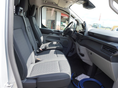 Ford E-Transit Cust. 340 L2H1 Limited 71 kWh 218PK Automaat nr. V089 | Airco | Adap.Cruise | Navi | camera 14