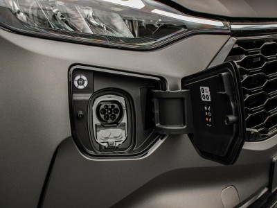 Ford E-Transit Cust. 340 L2H1 Limited 71 kWh 218PK / JB- EDITON / CAMERA / 350KM RANGE / APPLE CARPLAY /DRIVERS- PACK /FULL OPTION foto 14
