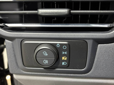 Ford E-Transit Cust. 340 L2H1 Limited 71 kWh 218Pk Dubbele schuifdeur VVB500 Prijs zoals getoond 19