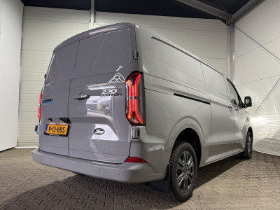 Ford E-Transit Cust. 340 L2H1 Limited 71 kWh Dubbele schuifdeur, trekhaak VVB517 Prijs zoals getoond foto 10