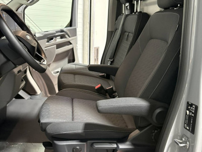 Ford E-Transit Cust. 340 L2H1 Limited 71 kWh Dubbele schuifdeur, trekhaak VVB517 Prijs zoals getoond foto 19