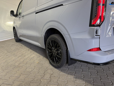 Ford E-Transit Cust. 340 L2H1 Limited 71 kWh Dubbele schuifdeur,trekhaak, accessoires VVB517 Prijs zoals getoond foto 11