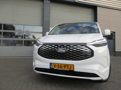Ford E-Transit Cust. 340 L2, Limited, 71kWh, 218pk, Carplay, Camera, 3-Zits, Stoelverwarming. foto 3