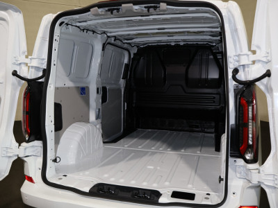 Ford E-Transit Custom 320 L1 H1 Limited 71 kWh 218pk 2x Schuifdeur Trekhaak 14