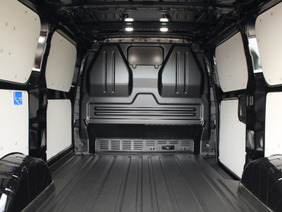 Ford E-Transit Custom 320 L1H1 Sport | 71kWh | 160kW/218pk | Trekgewicht 2300kg | Stoel+Stuurverw. | Camera | Carplay/Android | Lease 753,- p/m foto 10