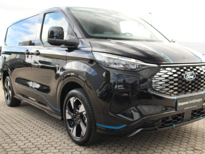 Ford E-Transit Custom 320 L1H1 Sport | 71kWh | 160kW/218pk | Trekgewicht 2300kg | Stoel+Stuurverw. | Camera | Carplay/Android | Lease 753,- p/m foto 4