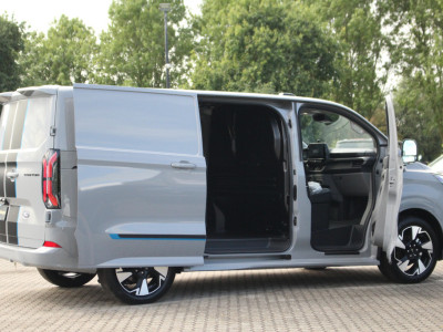 Ford E-Transit Custom 320 L1H1 Sport | 71kWh | 160kW/218pk | Trekgewicht 2300kg | Stoel+Stuurverw. | Camera | Carplay/Android | Lease 753,- p/m foto 7